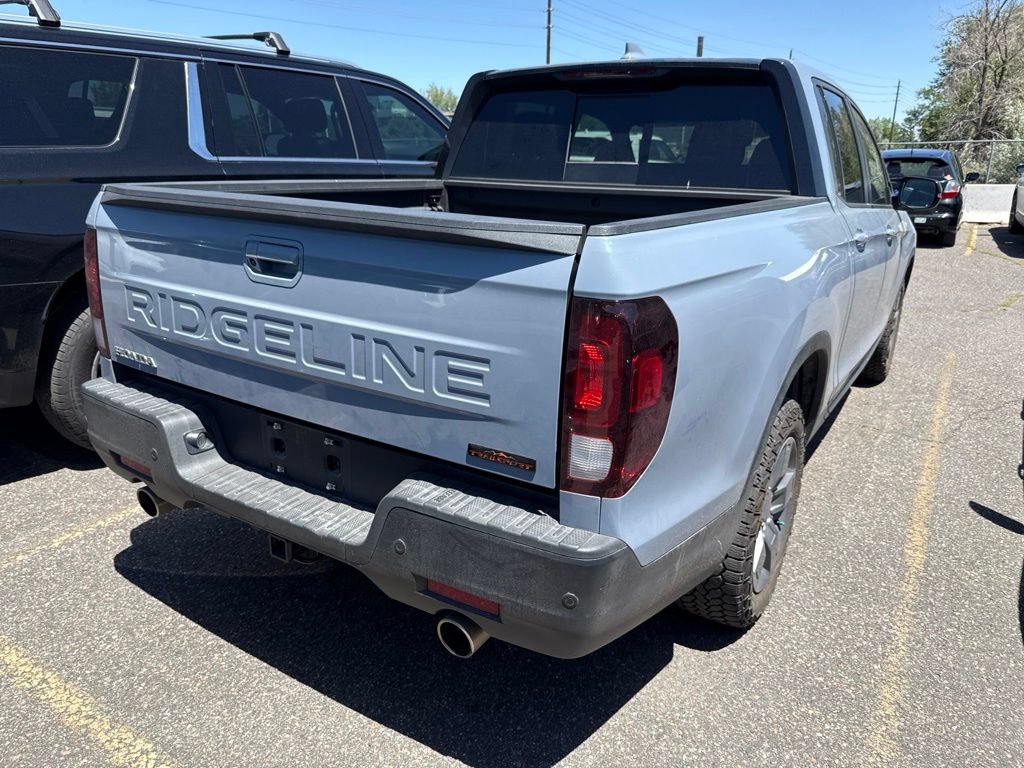Used 2024 Honda Ridgeline TrailSport image 2
