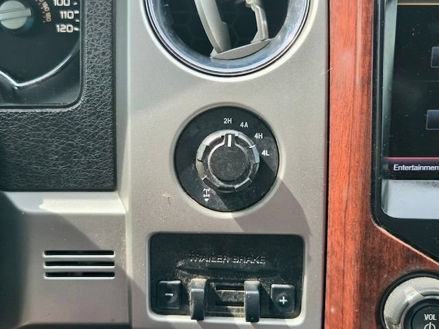 Used 2013 Ford F150 King Ranch w/ King Ranch Luxury Pkg AWD/4WD image 25