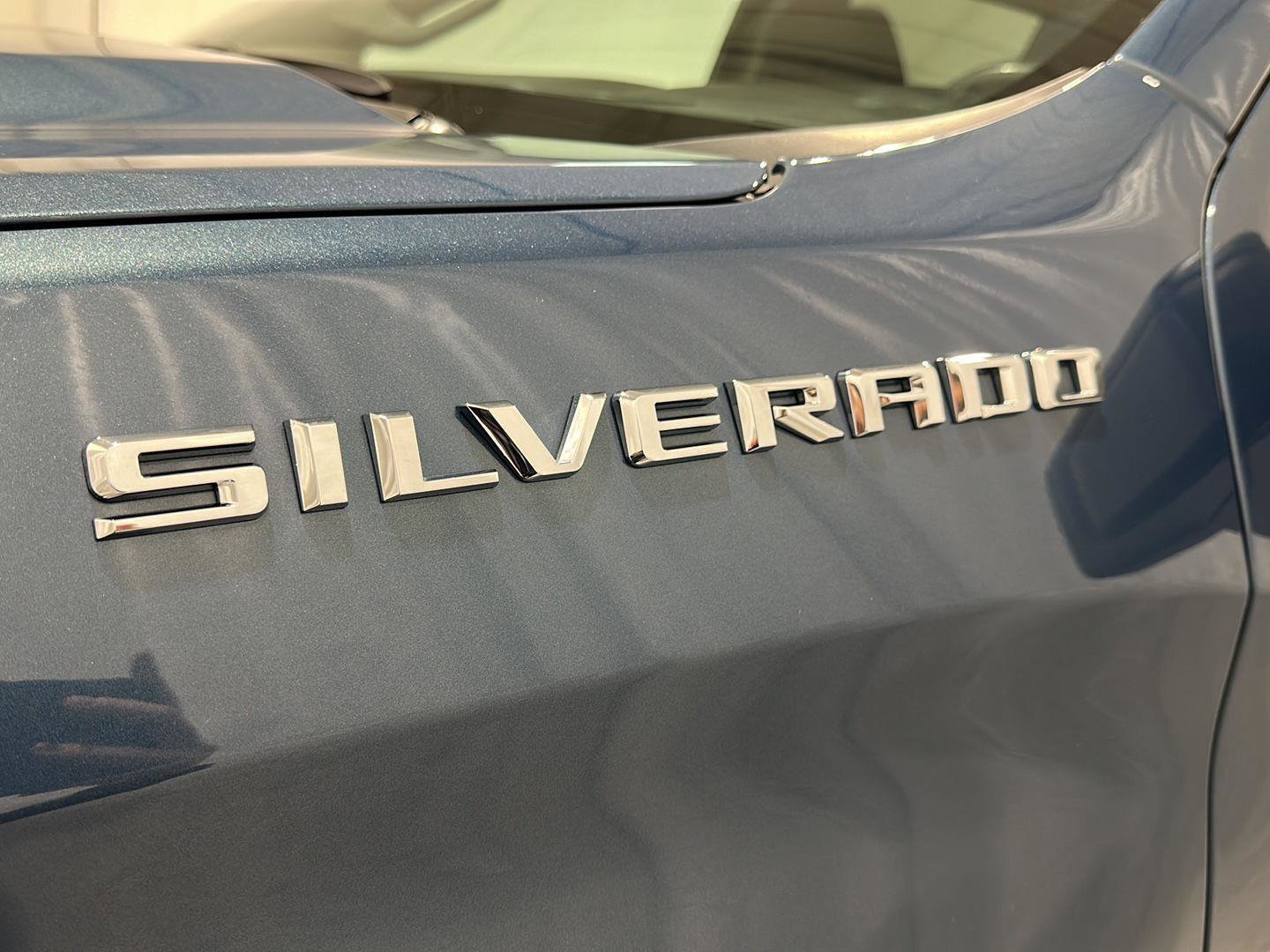 Used 2024 Chevrolet Silverado 1500 Custom image 24