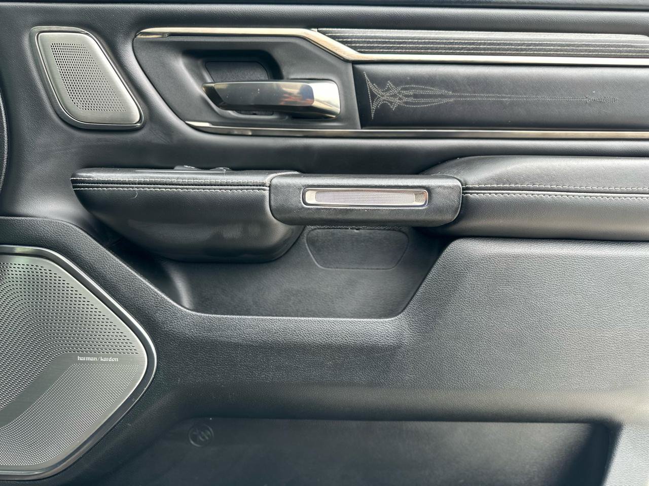 Used 2020 RAM 1500 Limited RWD image 19