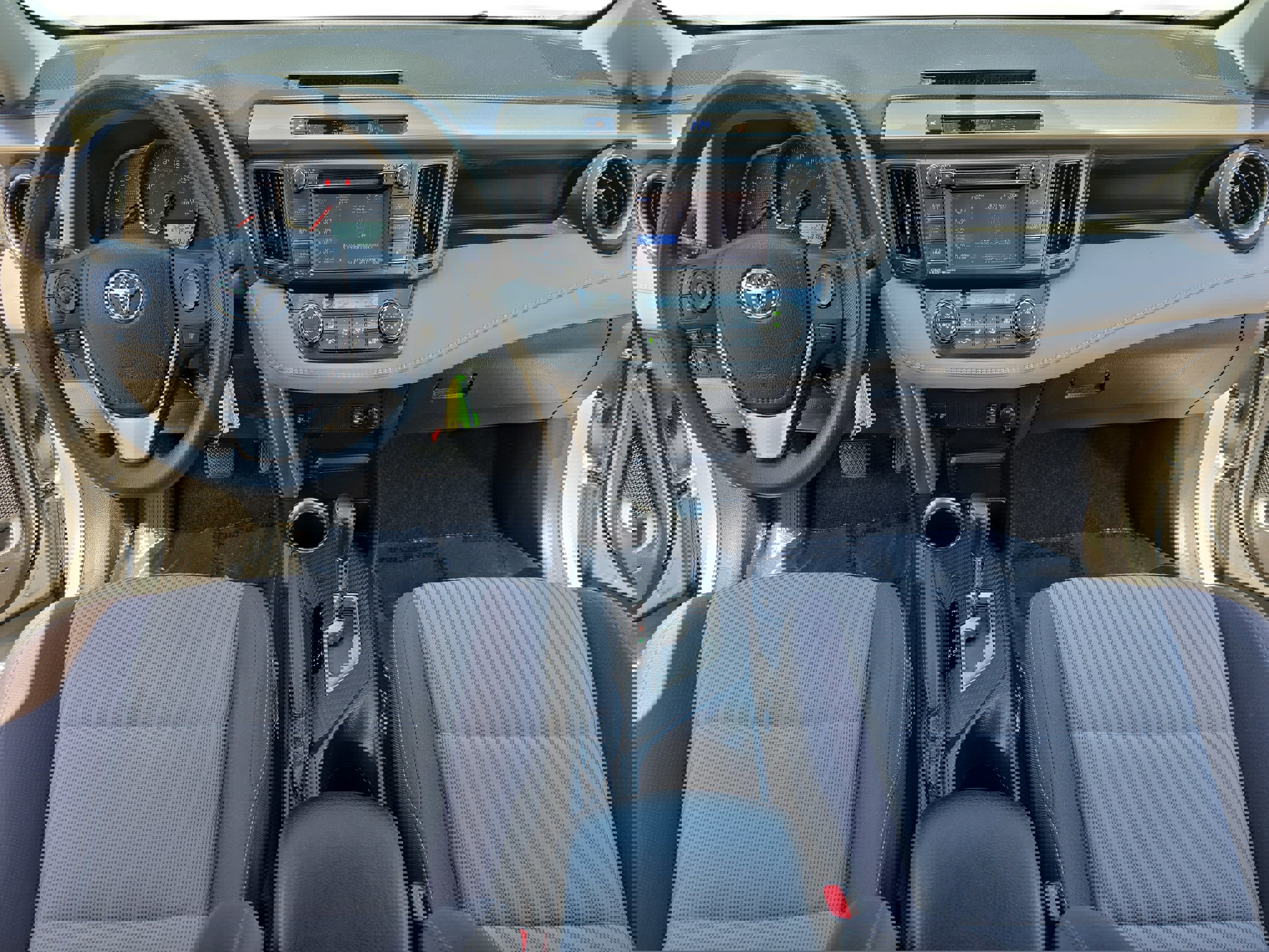 Used 2014 Toyota RAV4 XLE image 9