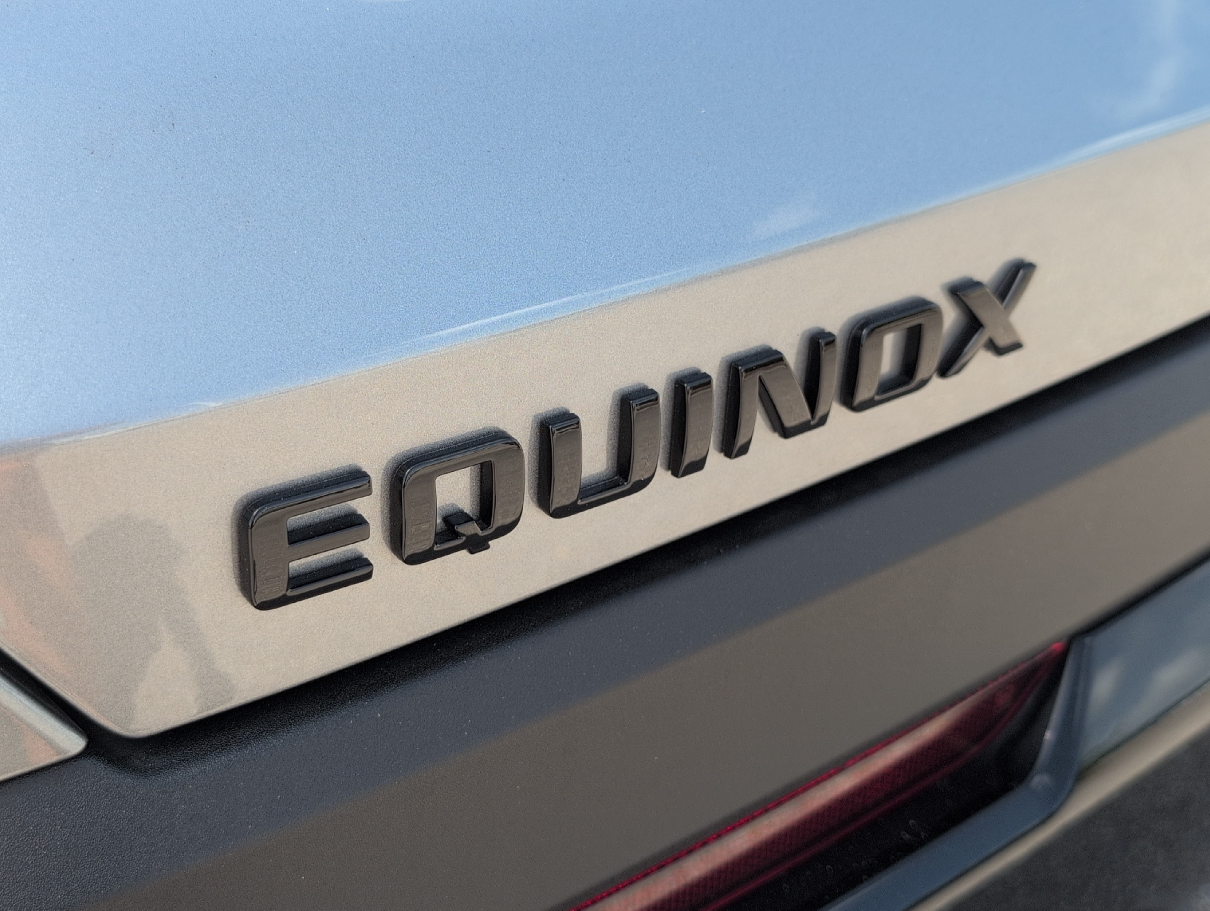 Used 2026 Chevrolet Equinox RS FWD image 6