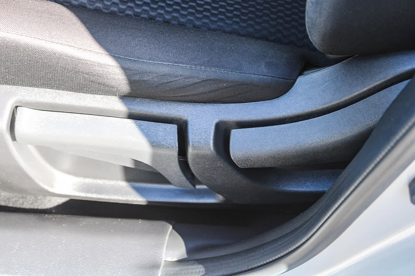 Used 2018 Nissan Rogue Sport S FWD image 20