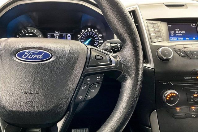 Used 2016 Ford Edge SE FWD image 21