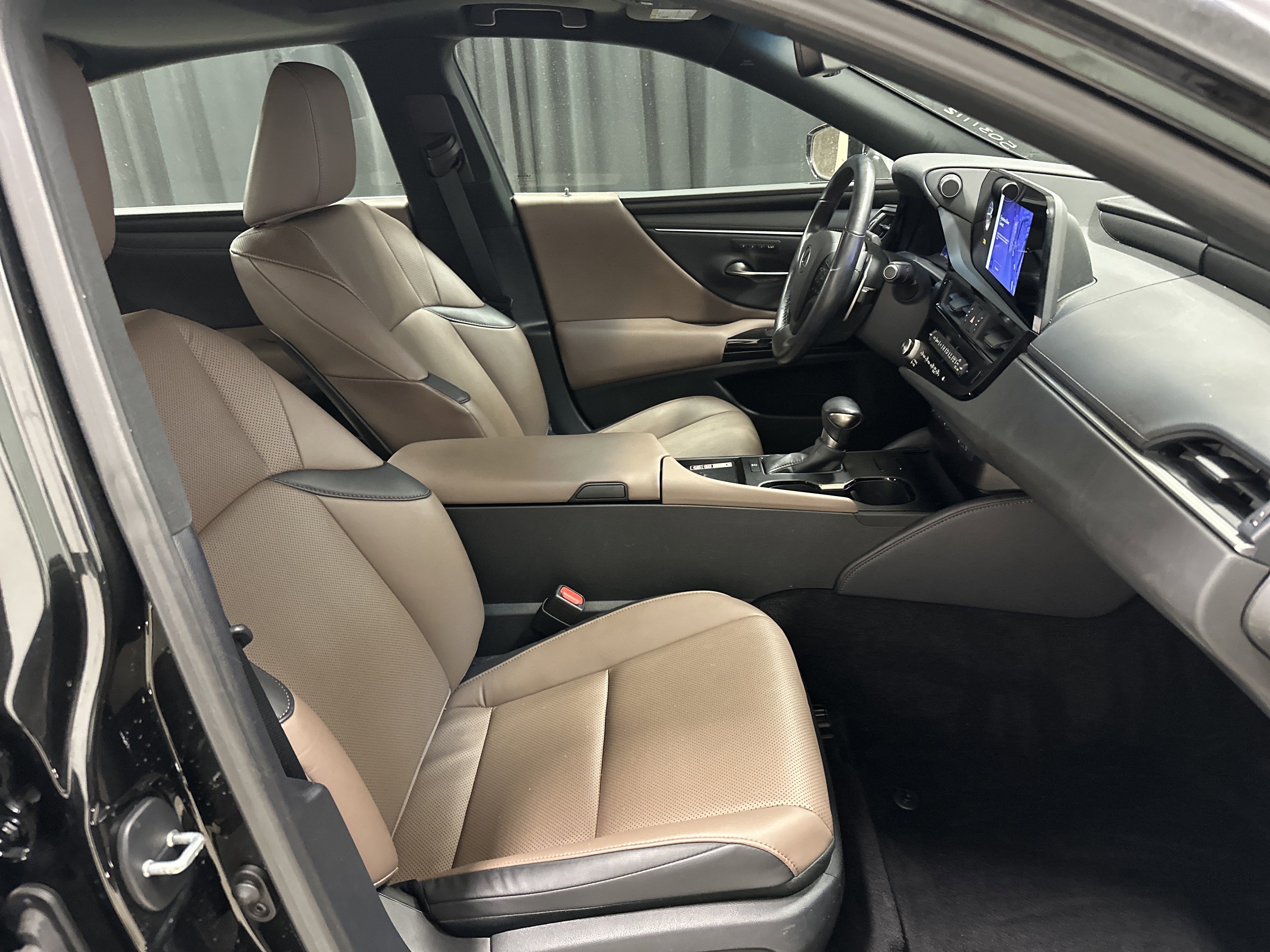 Used 2023 Lexus ES 350 w/ Premium Package FWD image 33