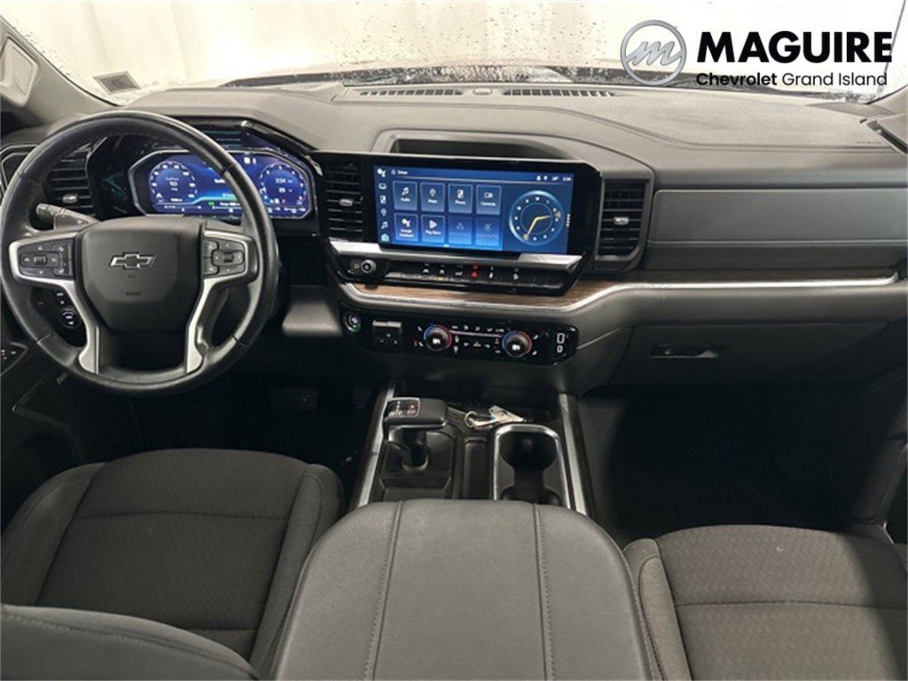 Used 2023 Chevrolet Silverado 1500 RST w/ Convenience Package II image 9