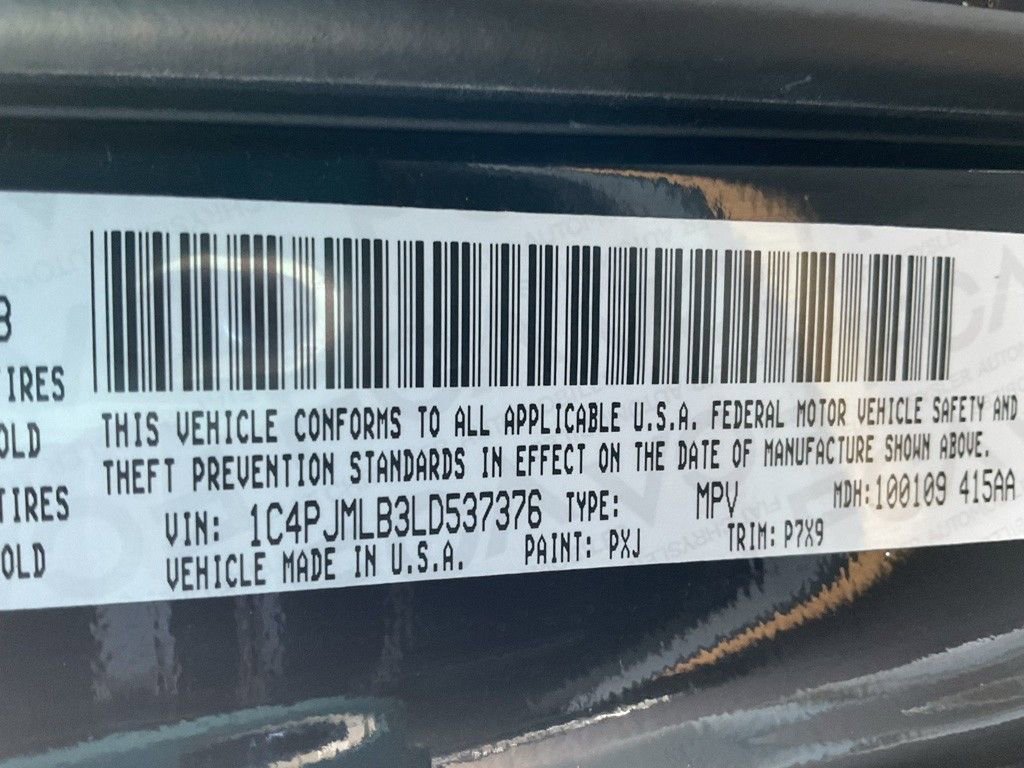 Used 2020 Jeep Cherokee Latitude Plus w/ Cold Weather Group image 37