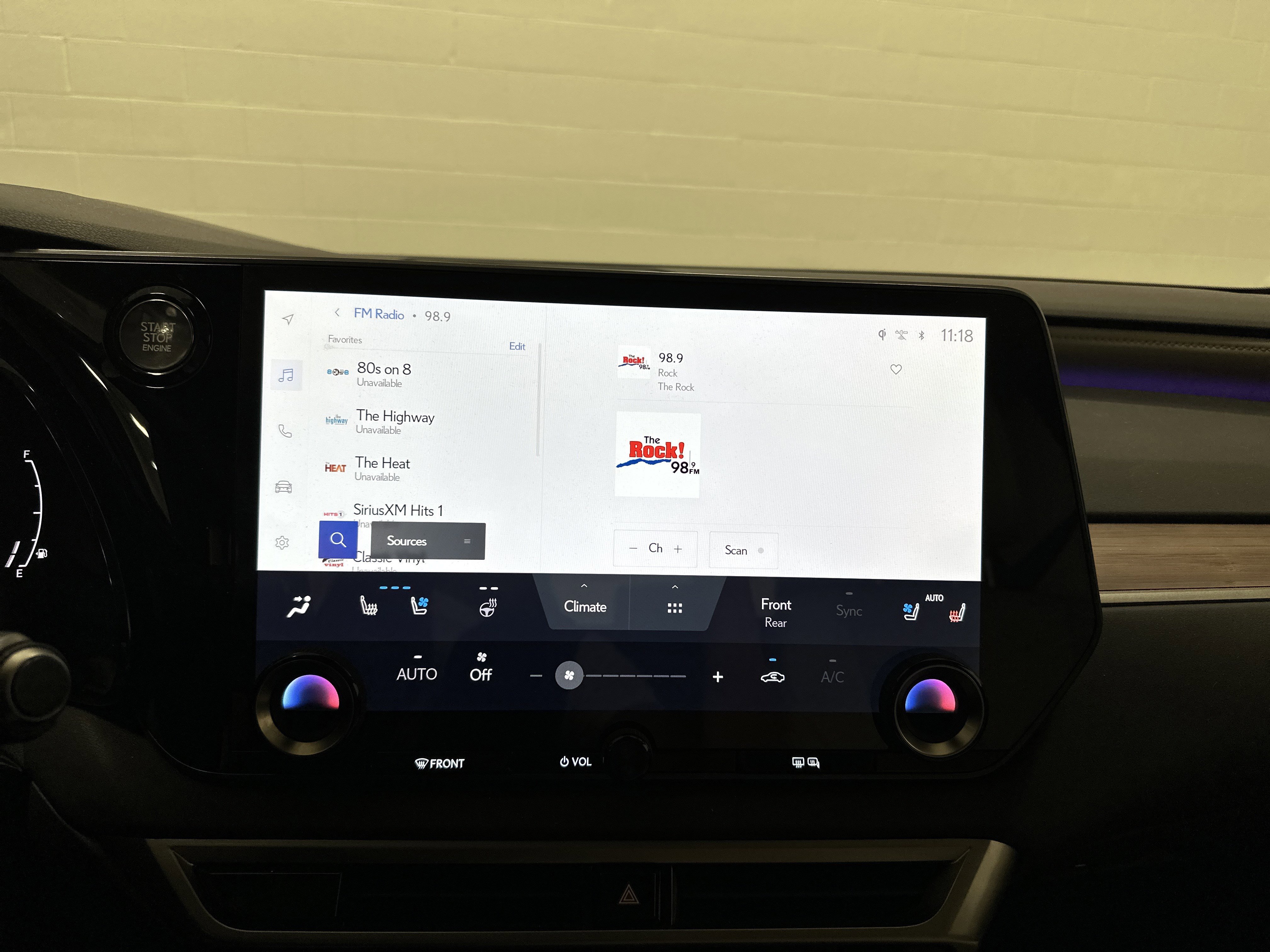 Certified 2023 Lexus RX 350 Premium Plus w/ Accessory Package (Z1) AWD/4WD image 23