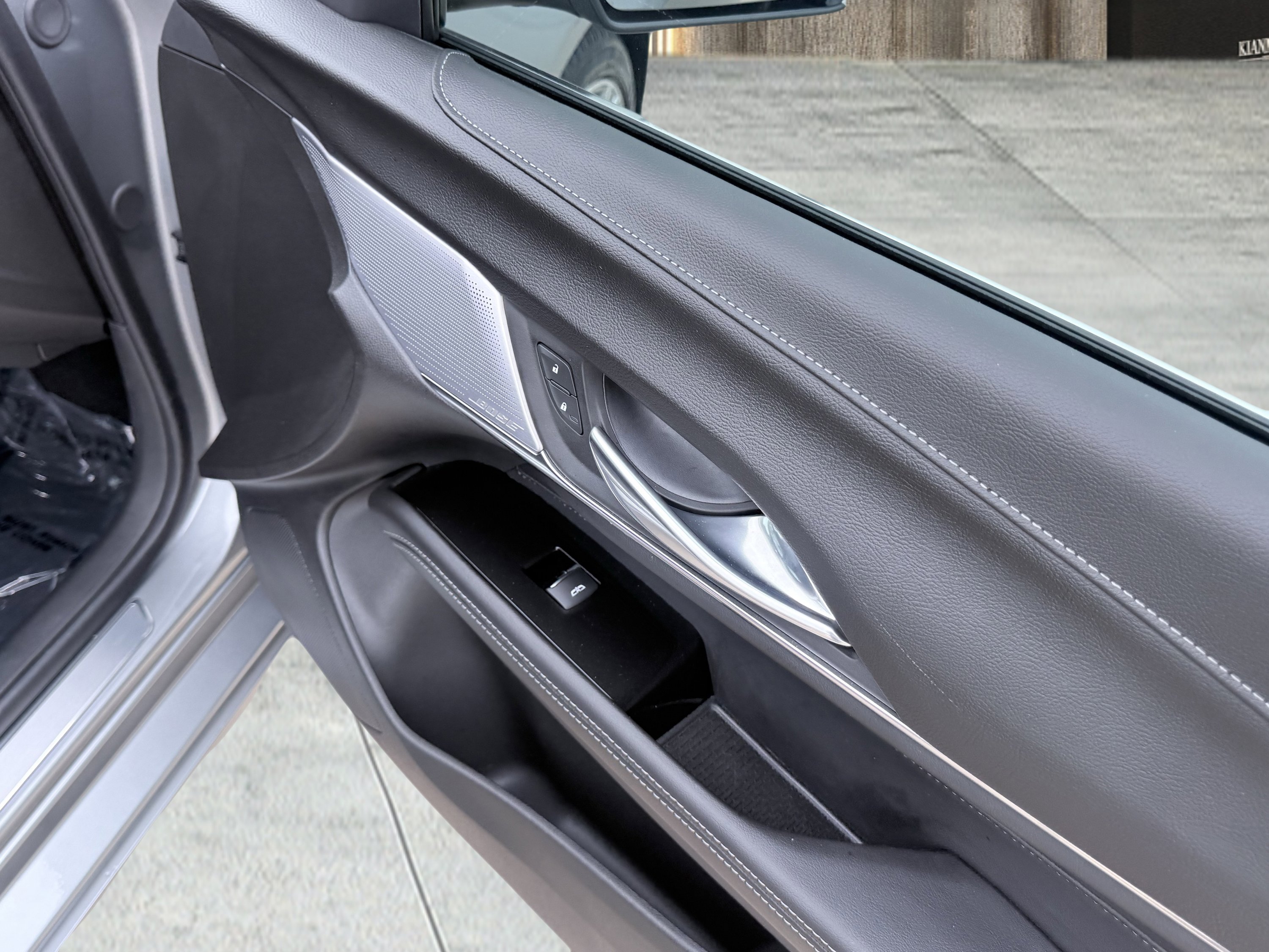 Used 2025 Cadillac CT4 Premium Luxury image 43