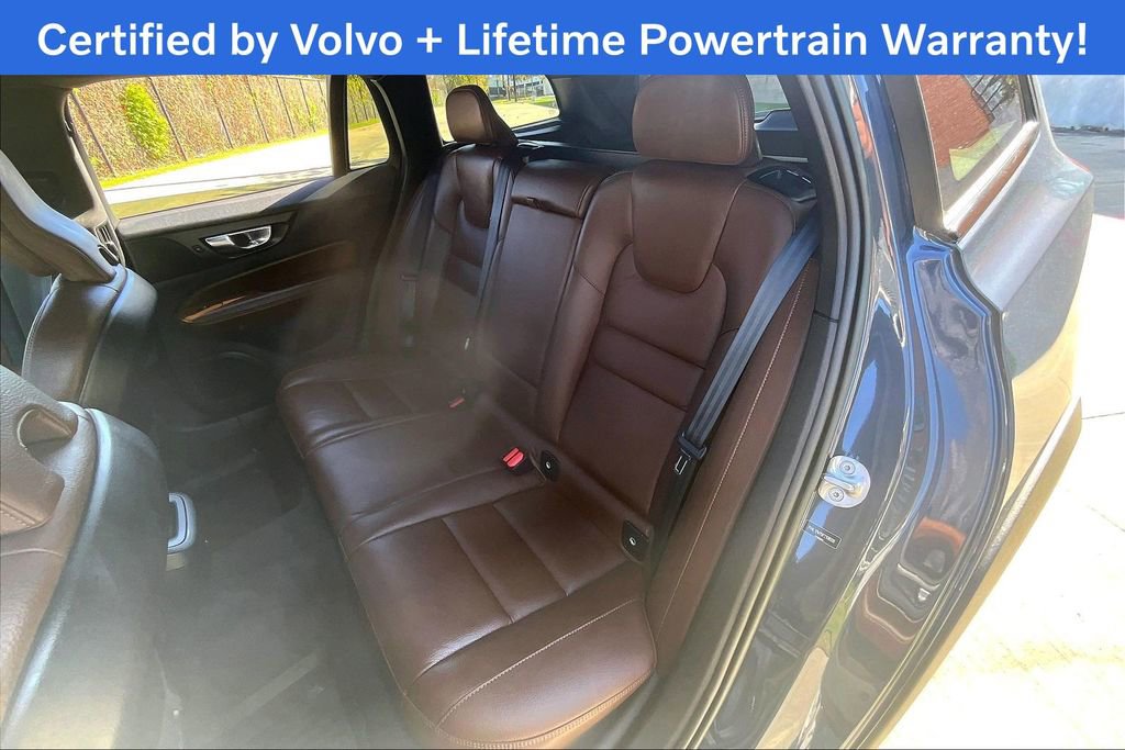 Used 2023 Volvo V60 B5 Cross Country Plus w/ Protection Package Premier image 32