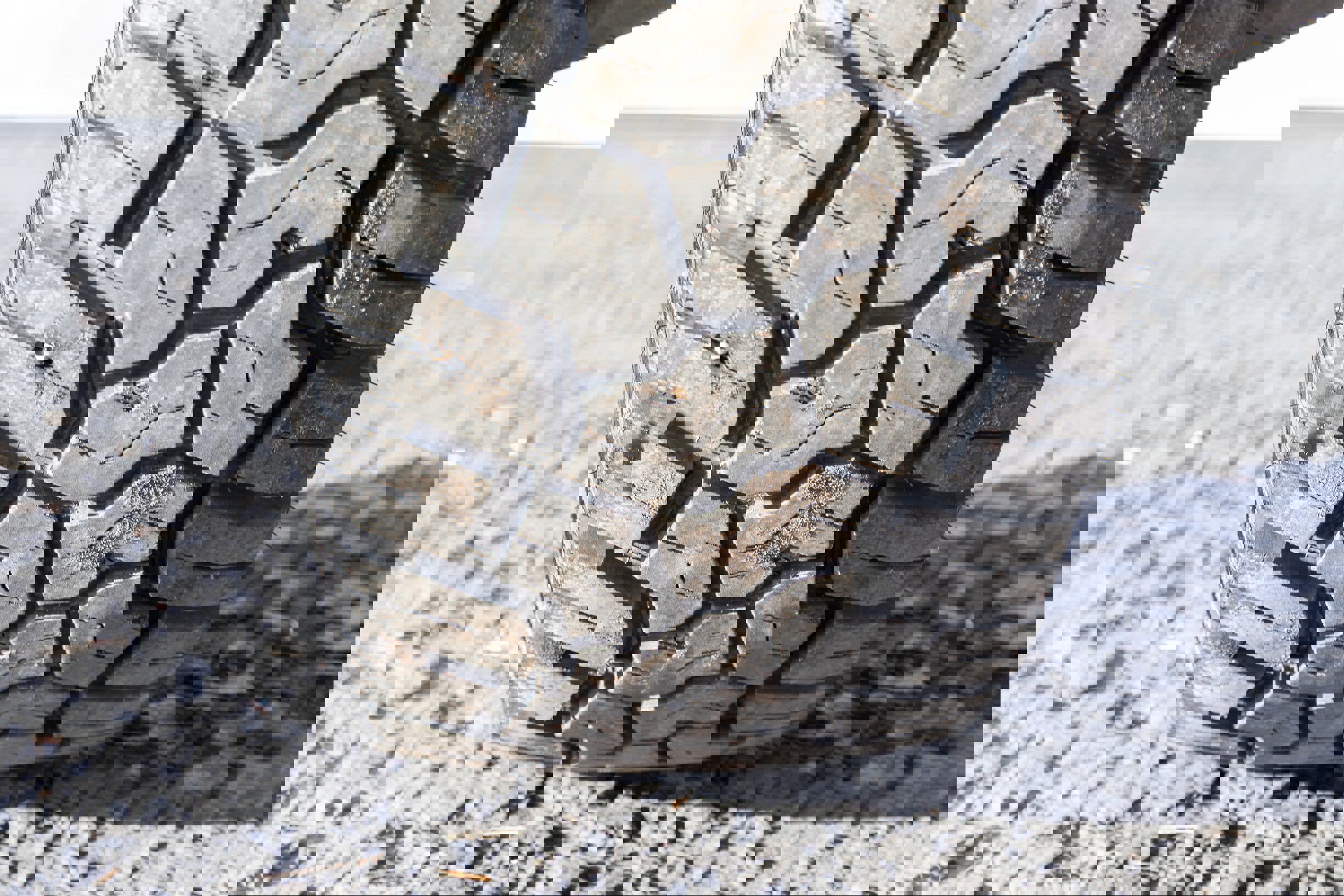 Used 2014 Jeep Wrangler Unlimited Sahara w/ Connectivity Group image 30