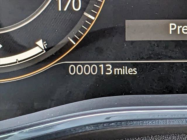 New 2025 Jaguar F-PACE R-Dynamic S image 8