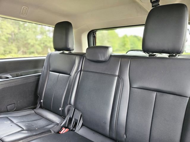 Used 2024 Ford Expedition Max XLT image 29