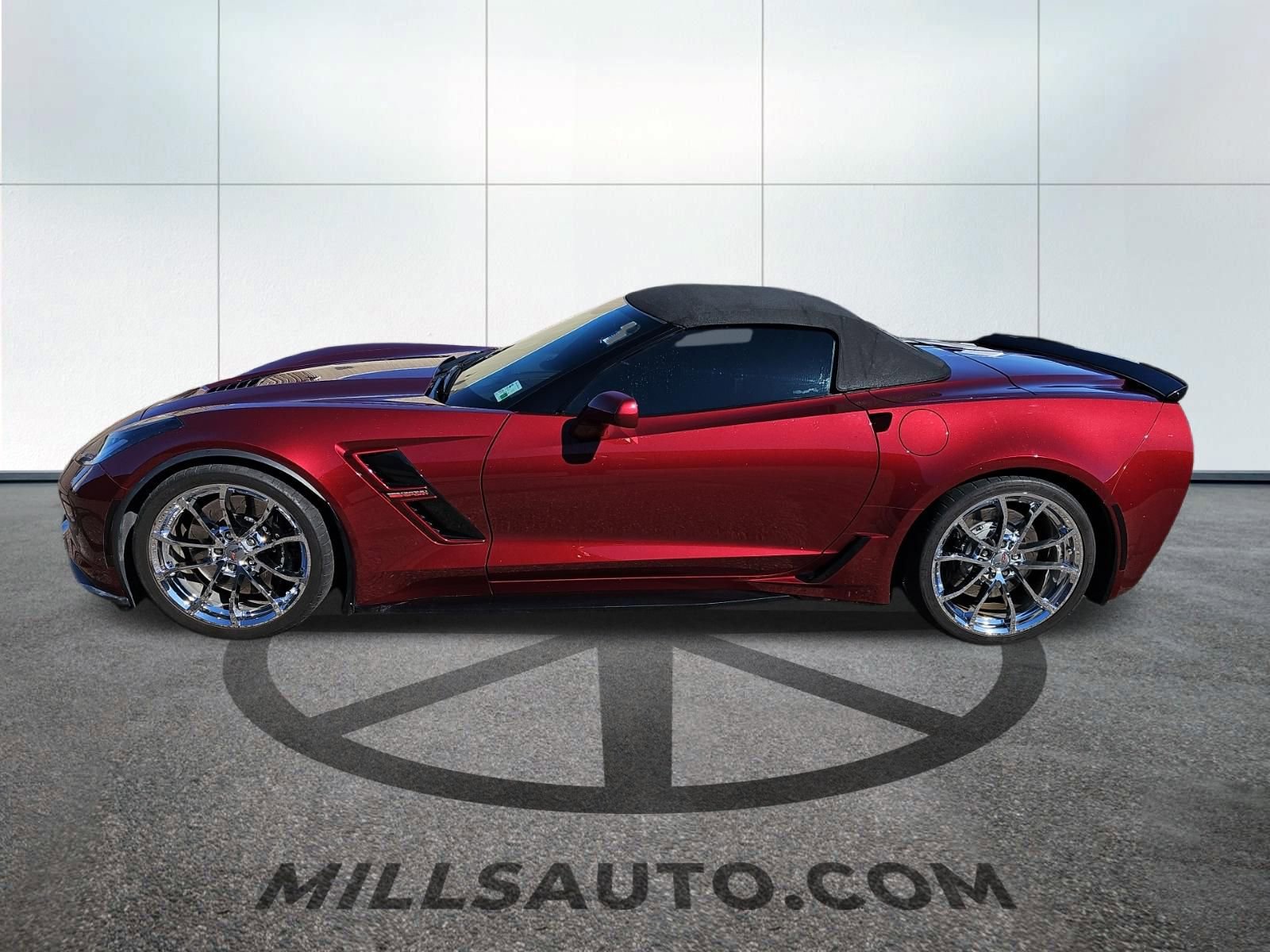 Used 2017 Chevrolet Corvette Grand Sport RWD image 15