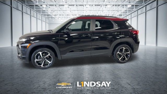 Used 2022 Chevrolet TrailBlazer RS w/ Technology Package image 6