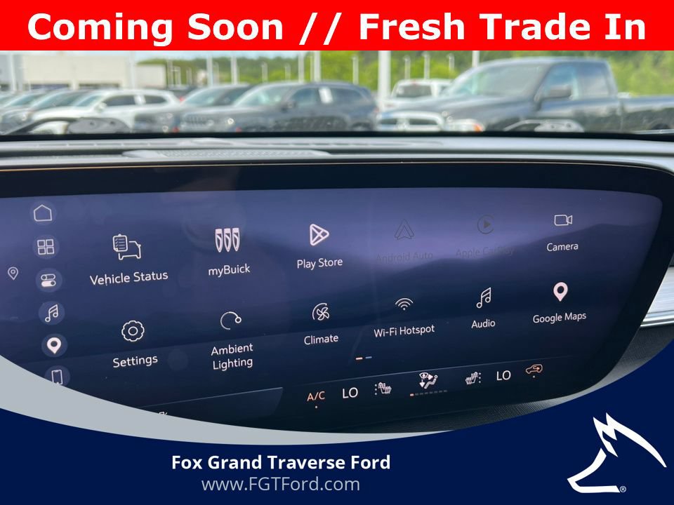 Used 2025 Buick Enclave Preferred AWD/4WD image 22