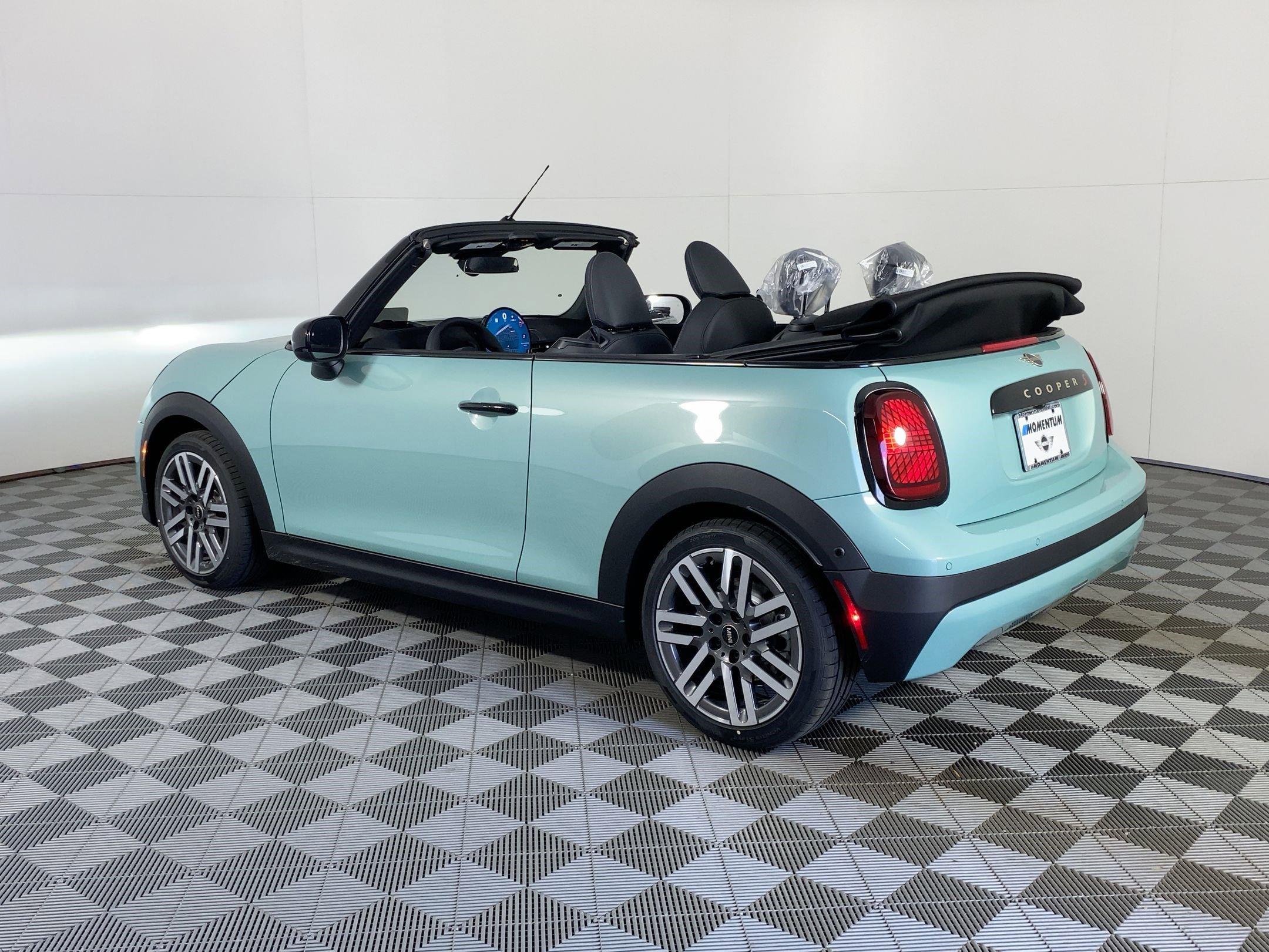 New 2026 MINI Cooper S FWD image 3