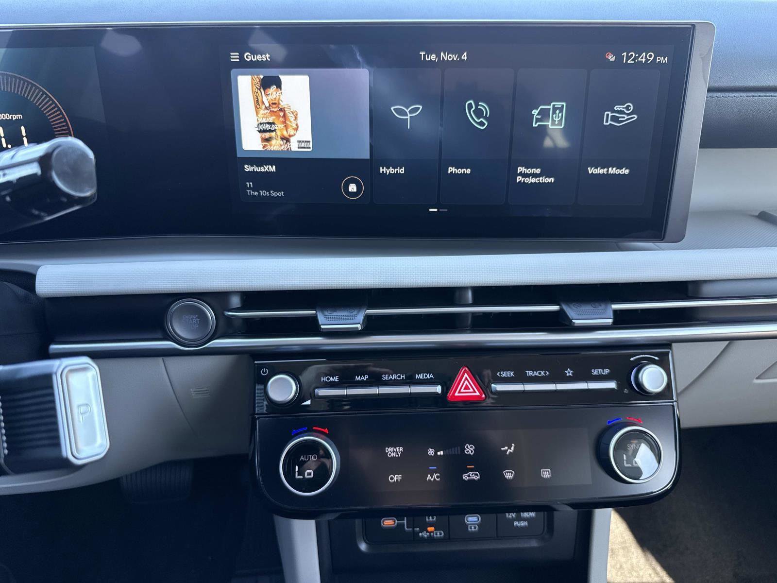 New 2026 Hyundai Tucson Blue SE image 3