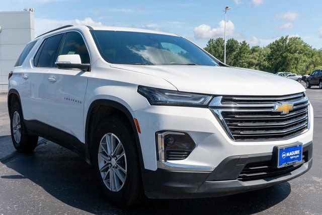 Used 2023 Chevrolet Traverse LT AWD/4WD image 4