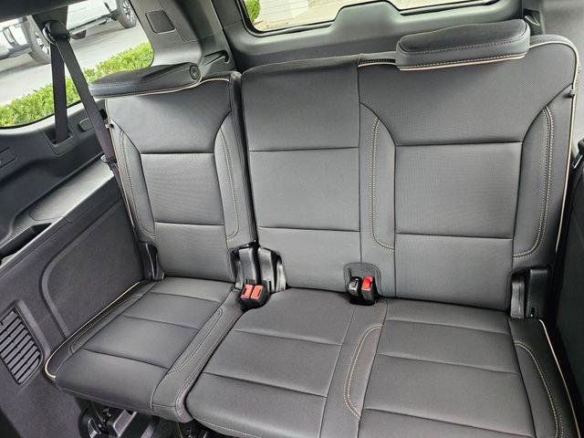 New 2026 GMC Yukon XL Elevation w/ Elevation Premium Package AWD/4WD image 24