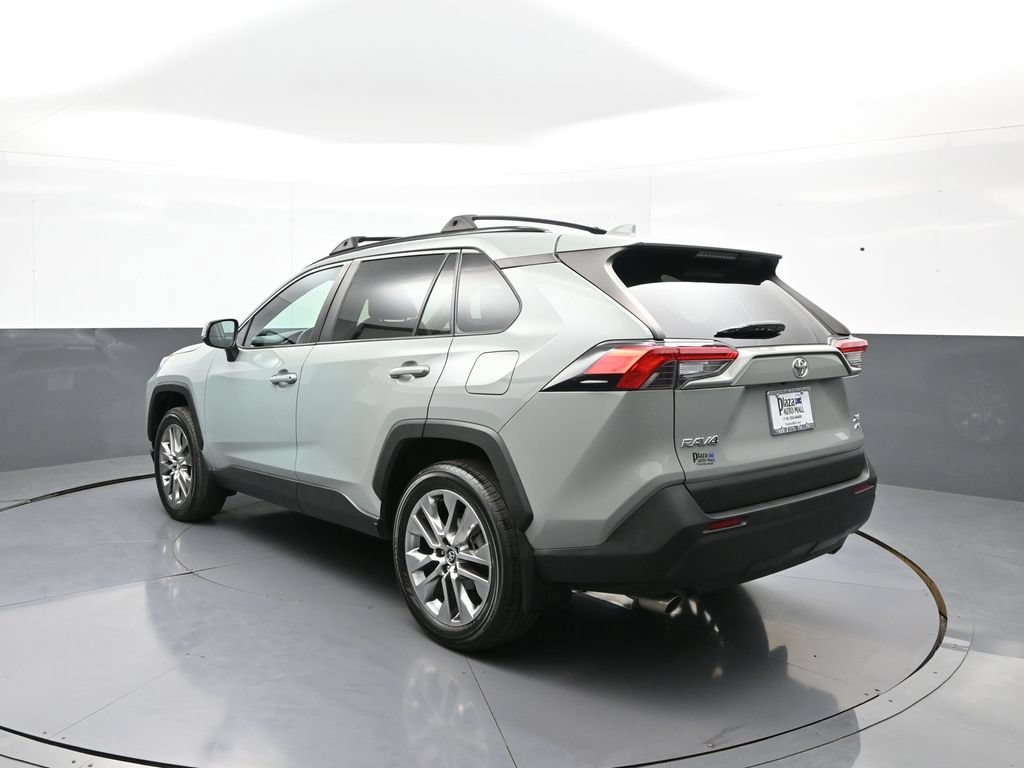 Certified 2020 Toyota RAV4 XLE Premium AWD/4WD image 8