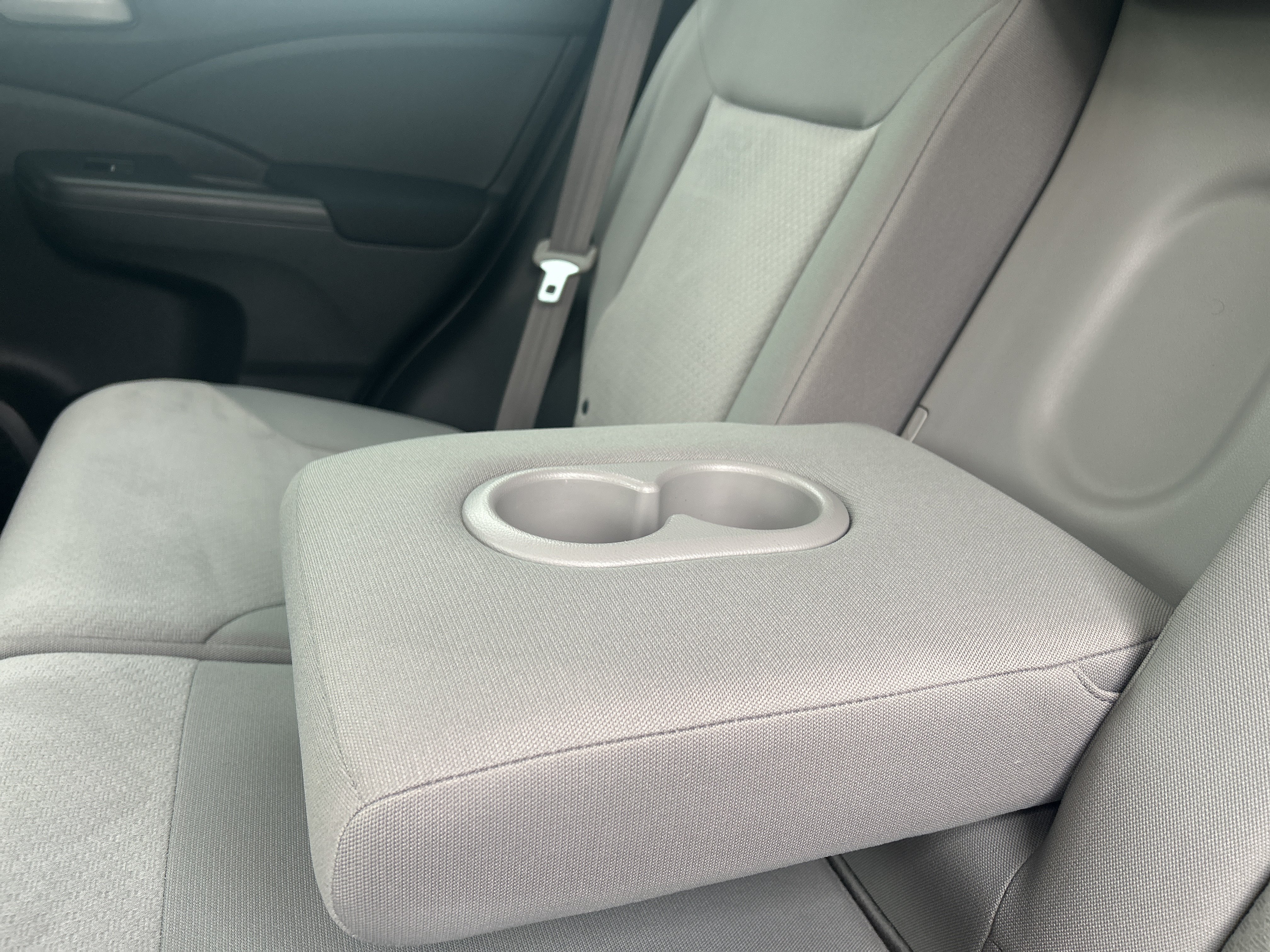Used 2015 Honda CR-V LX image 29