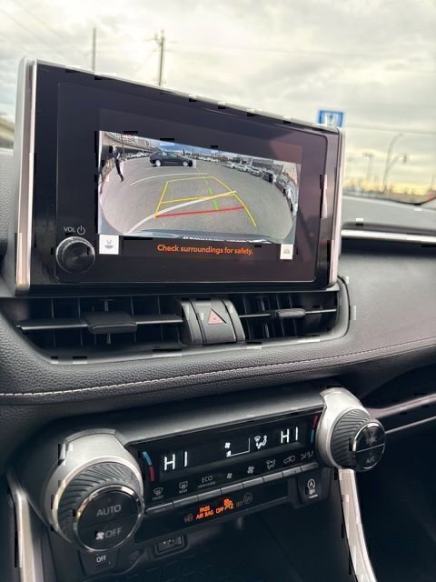 Certified 2024 Toyota RAV4 XLE AWD/4WD image 23