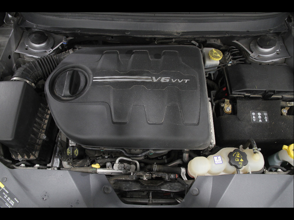 Used 2019 Jeep Cherokee Limited AWD/4WD image 20