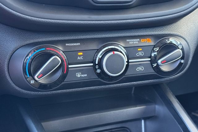 Certified 2025 Kia Soul LX w/ LX Technology Package FWD image 26