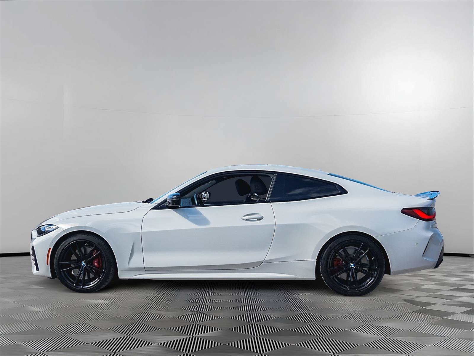 Used 2024 BMW M440i Coupe w/ Premium Package RWD image 7