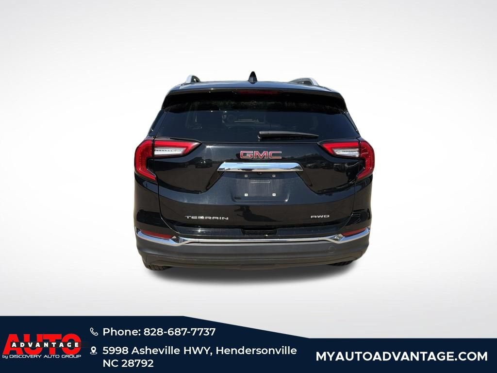 Used 2024 GMC Terrain SLT AWD/4WD image 6