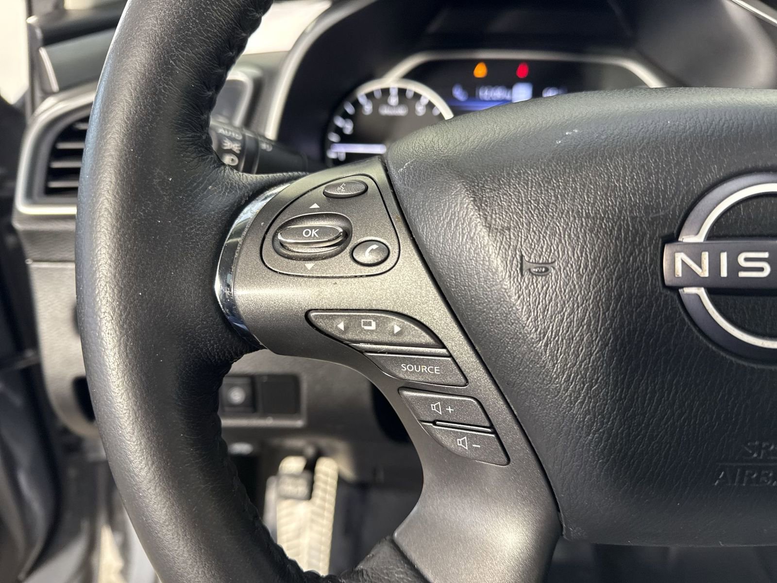 Certified 2023 Nissan Murano SL w/ SL Moonroof Package image 14