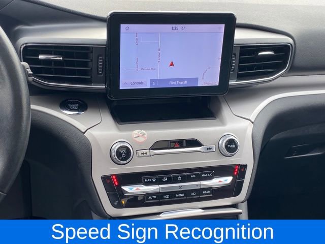 Used 2023 Ford Explorer XLT image 10