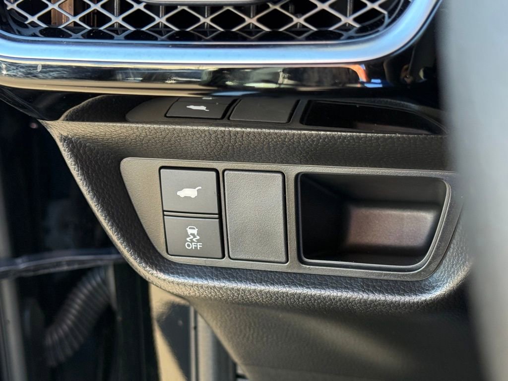 Certified 2025 Acura ADX A-Spec image 24