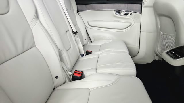 New 2026 Volvo XC90 B6 Ultra w/ Protection Package AWD/4WD image 37