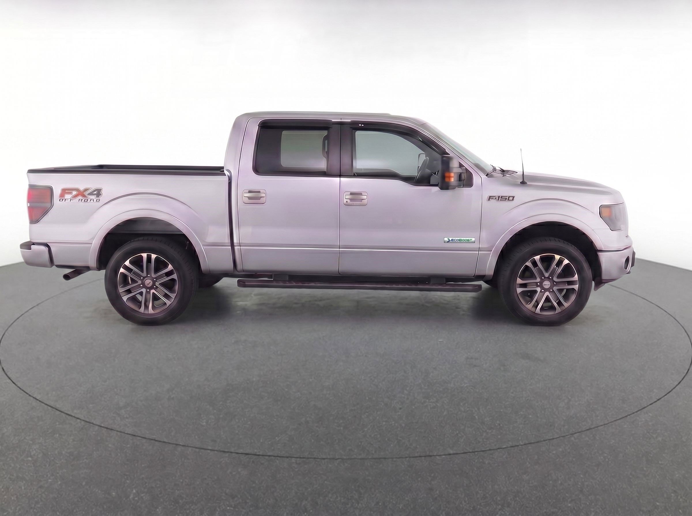 Used 2014 Ford F150 FX4 w/ Equipment Group 402A Luxury AWD/4WD image 8
