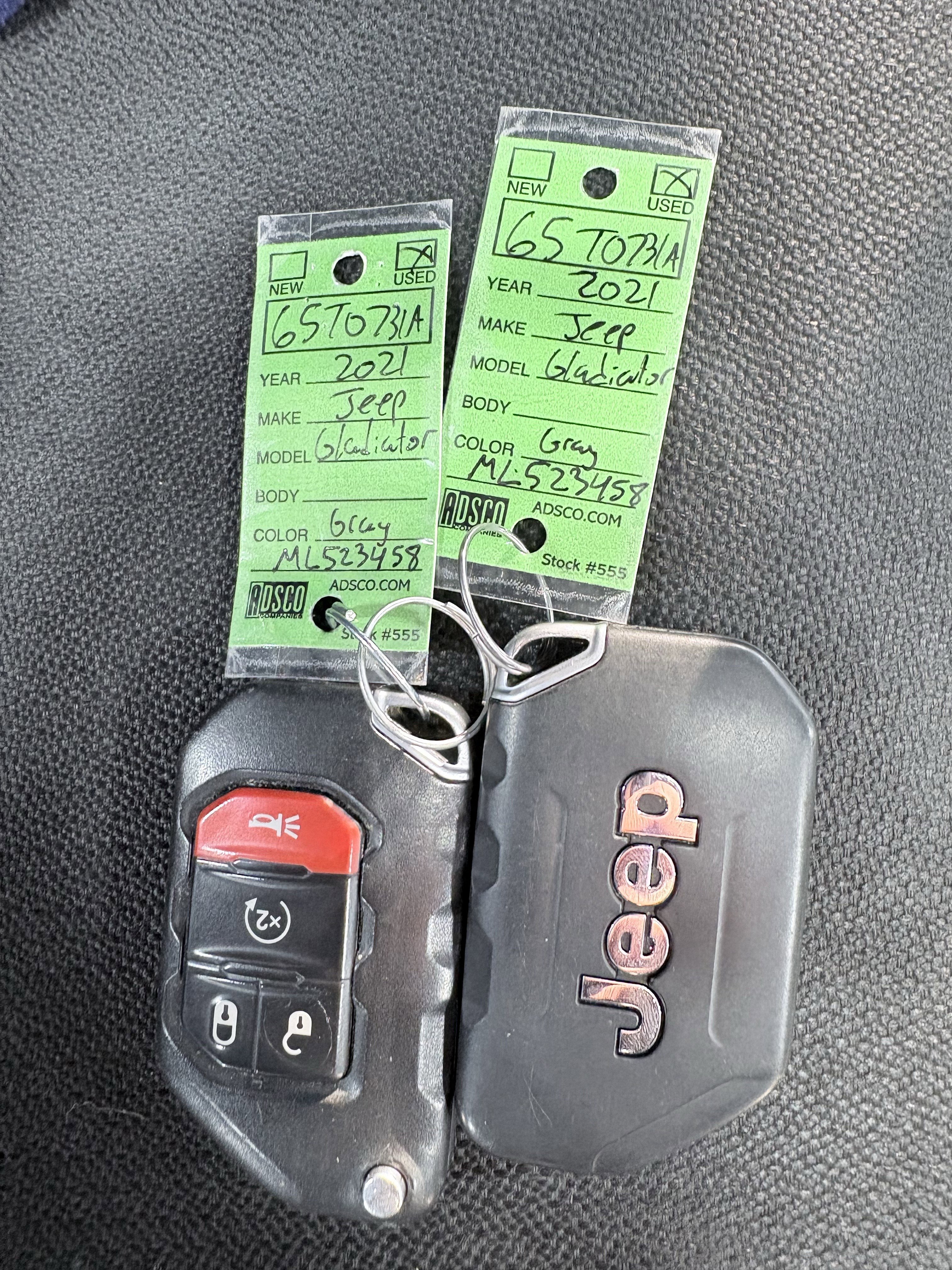 Used 2021 Jeep Gladiator Sport image 30