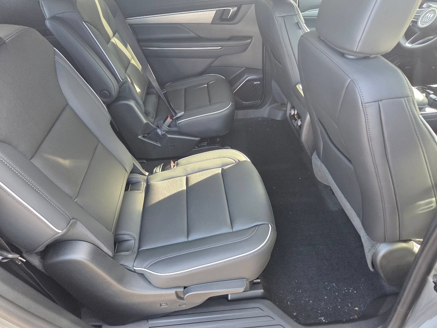 New 2027 Buick Enclave Preferred w/ Power Package AWD/4WD image 22