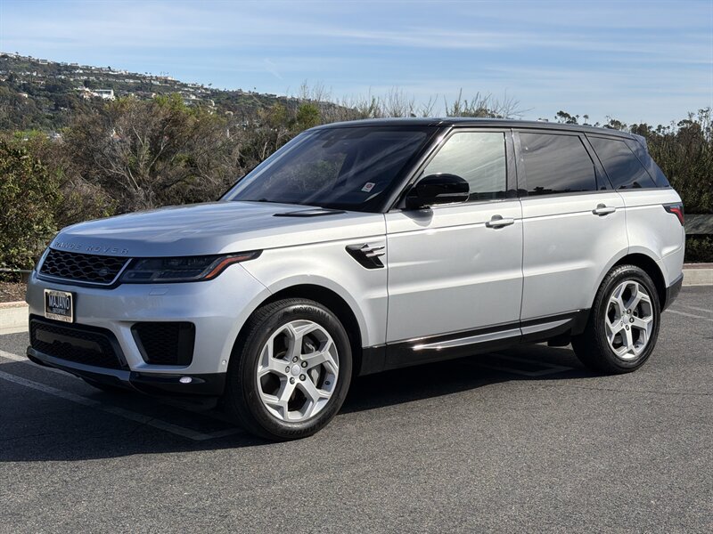 Used 2018 Land Rover Range Rover Sport HSE AWD/4WD image 2