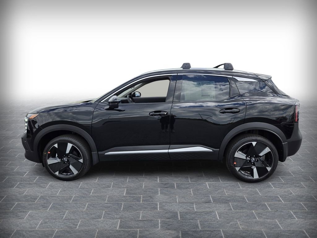 New 2026 Nissan Kicks SR w/ Cold Weather Package FWD image 3