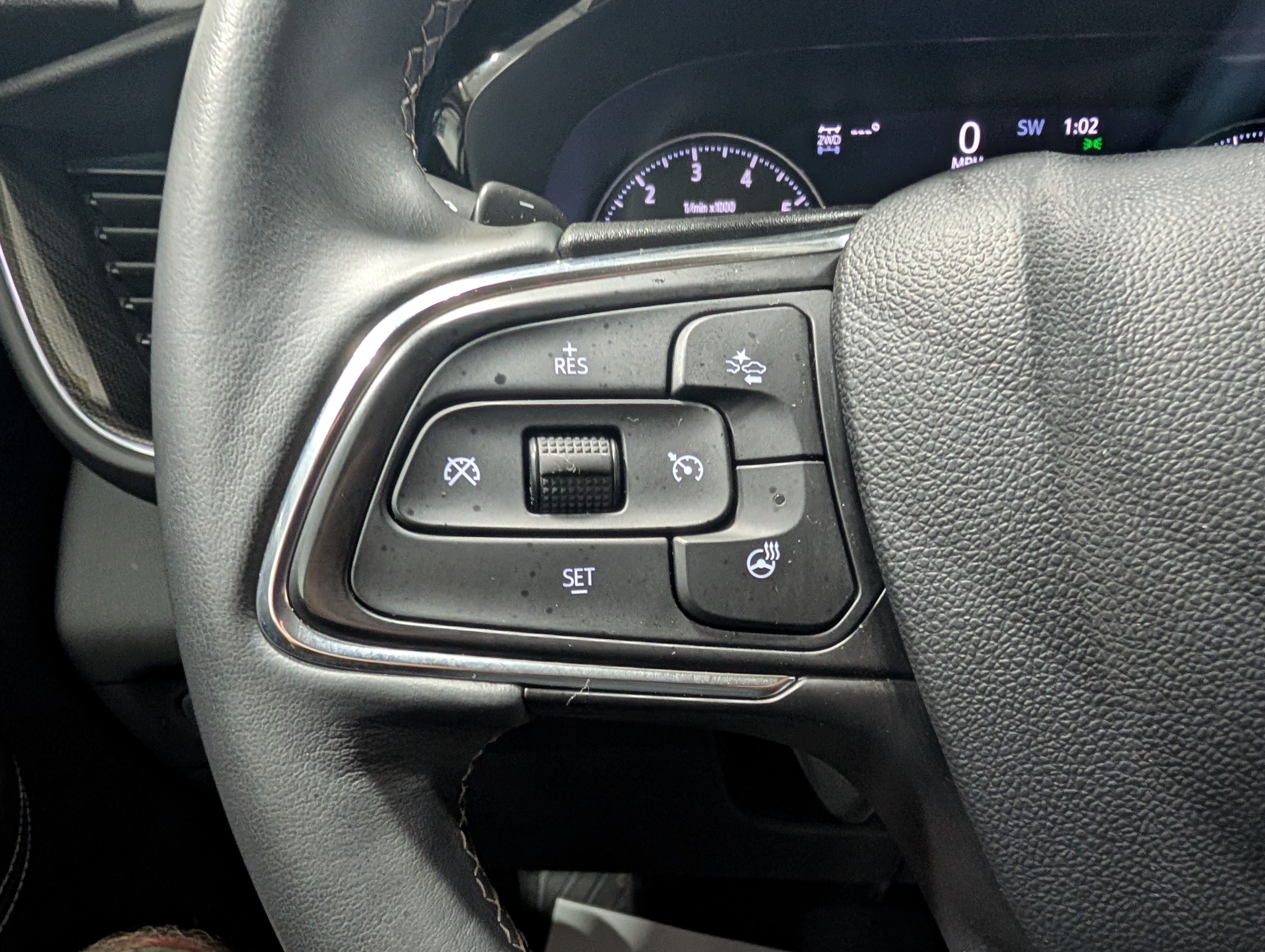 Used 2023 Buick Envision Essence AWD/4WD image 19
