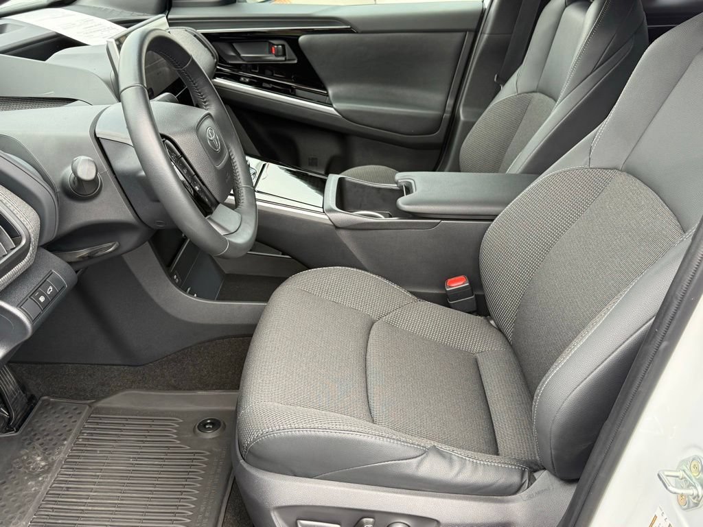Certified 2025 Toyota bZ4X FWD image 20