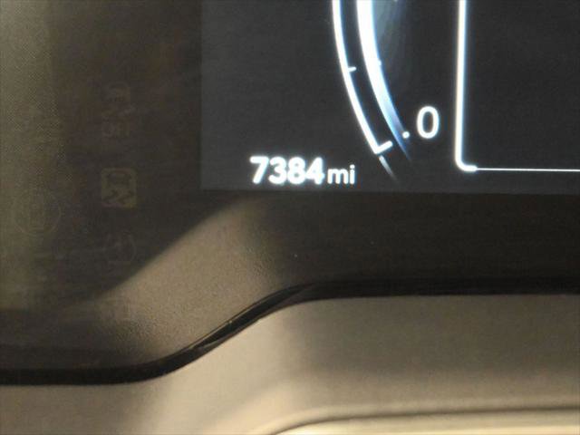 Certified 2025 Toyota Corolla Cross XLE w/ Convenience Package AWD/4WD image 20