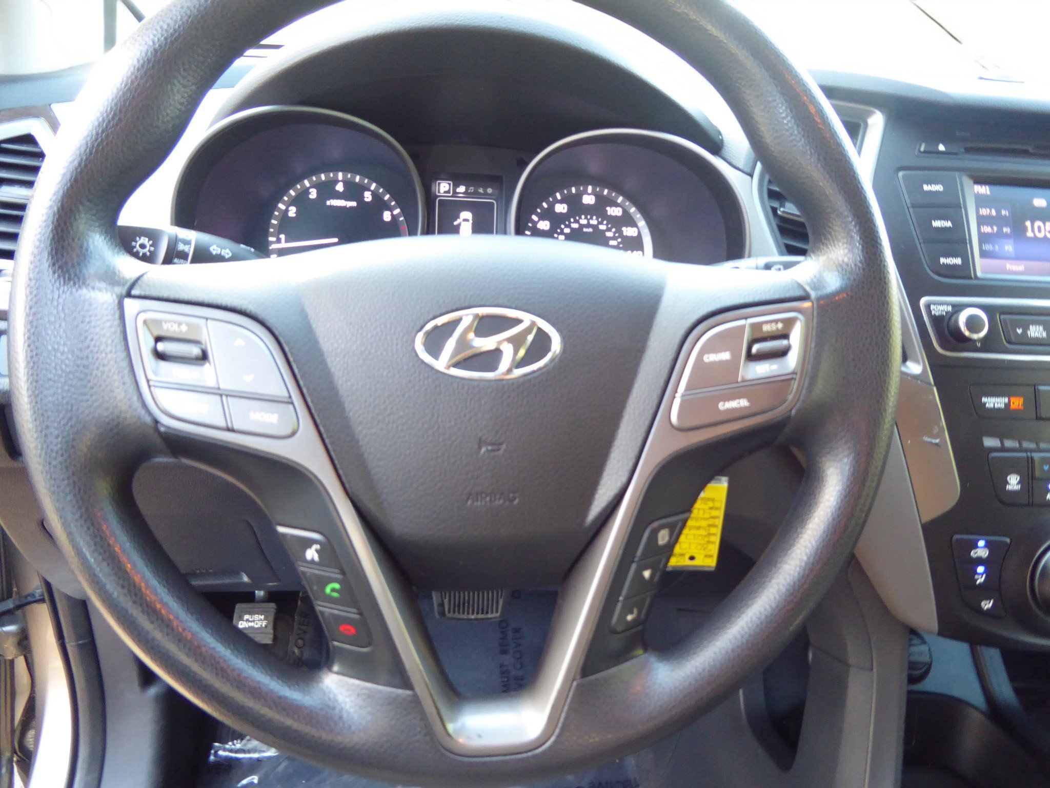 Used 2017 Hyundai Santa Fe Sport image 11