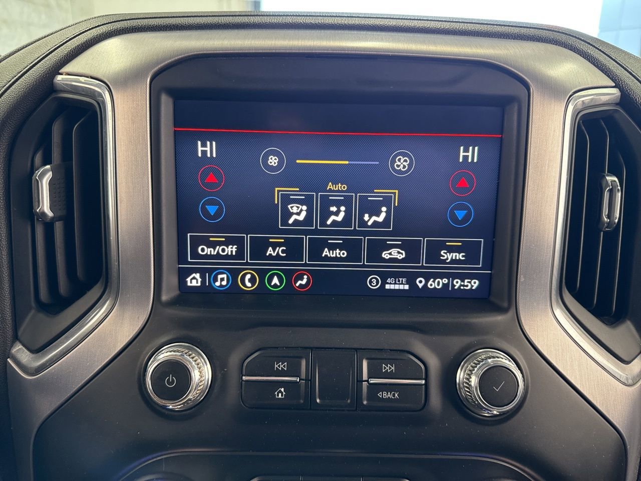 Used 2020 GMC Sierra 1500 SLT w/ SLT Premium Plus Package image 26