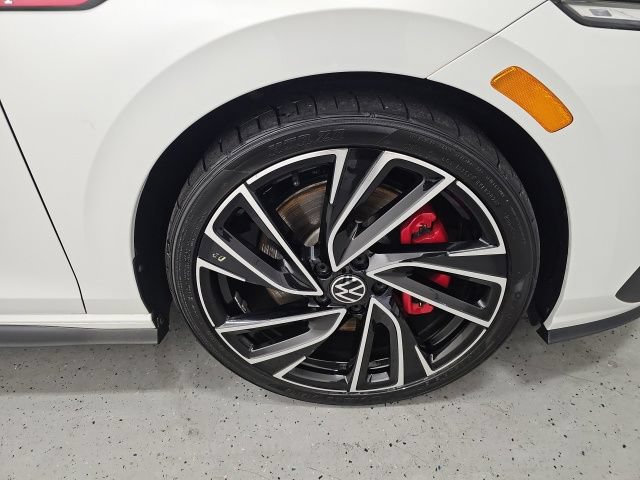 Used 2023 Volkswagen GTI SE FWD image 8