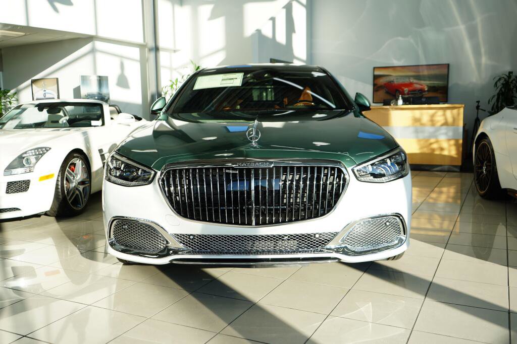 New 2026 Mercedes-Benz Maybach S 680 4MATIC image 10