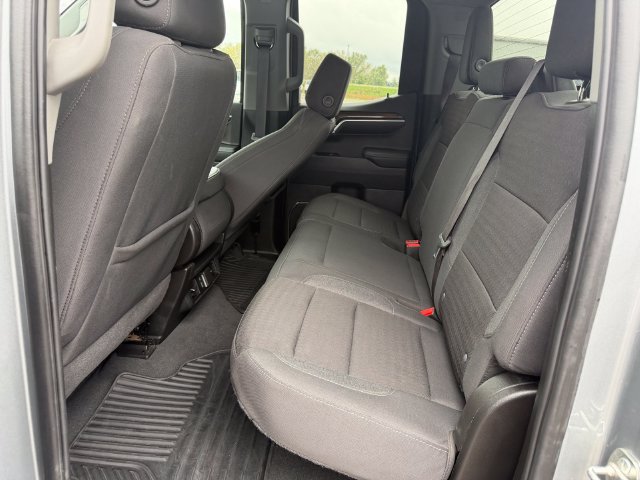 Used 2024 Chevrolet Silverado 1500 LT AWD/4WD image 12