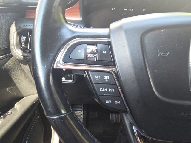 Certified 2023 Lincoln Nautilus Reserve AWD/4WD image 19