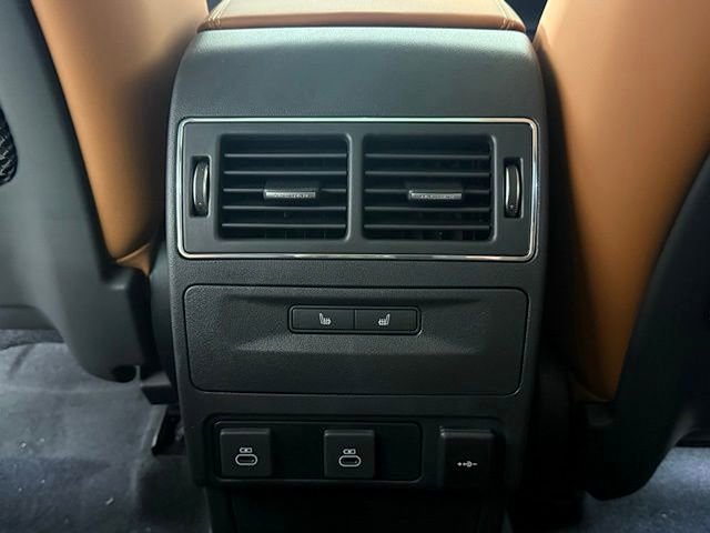 New 2026 Jaguar F-PACE R-Dynamic S image 20